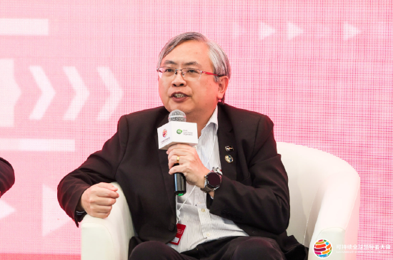 鼎红金投 马来西亚拉曼大学校长尤芳达：大学要培养学生的成长型思维